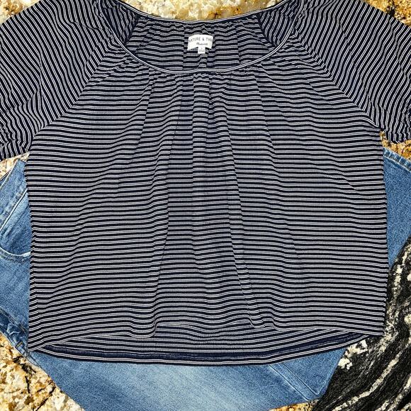 NWT Madewell Texture & Thread Navy & White Stripe Peasant Boho Top- SIZE SMALL - Picture 3 of 8